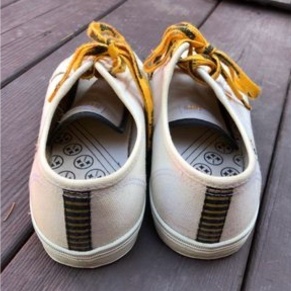 Vintage Steeler Sneakers 8.5 - Picture 5 of 7
